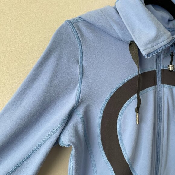 Lululemon In Stride Jacket Activewear Full Zip Mock Neck Thumbholes Blue 6 - Picture 4 of 10